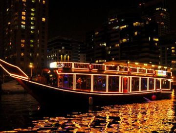 dhow cruise creek dinner